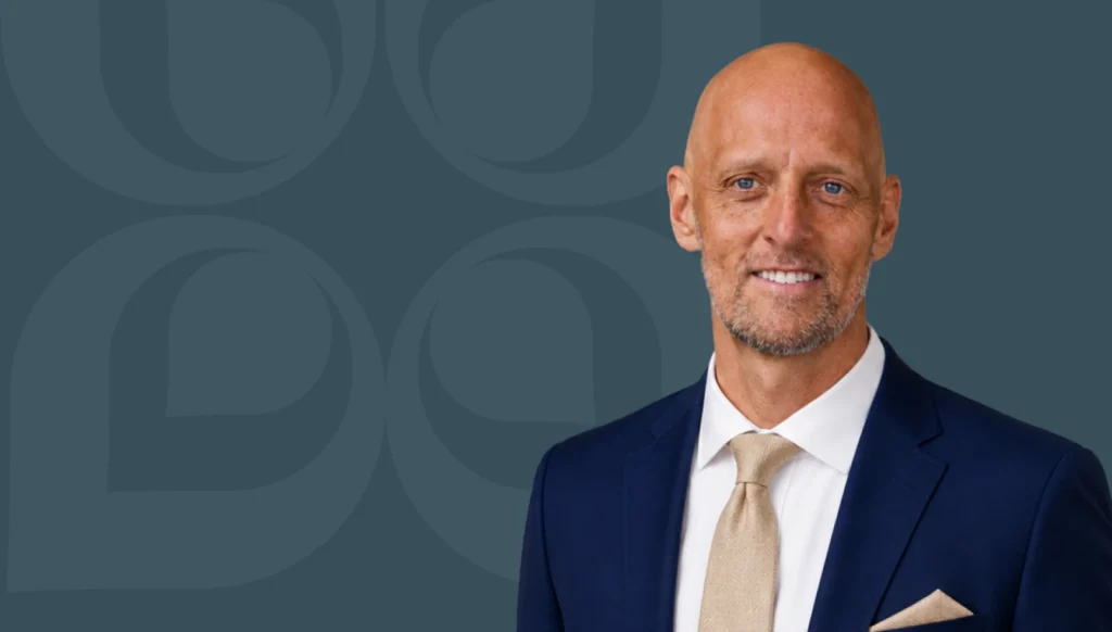 Evaluate Your Options When Choosing a Financial Advisor | Mission Wealth Management