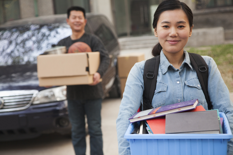 Parents taking daughter to college