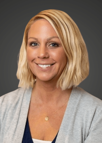 Jennifere Lux Headshot