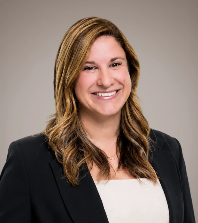 Elizabeth Deutsch headshot