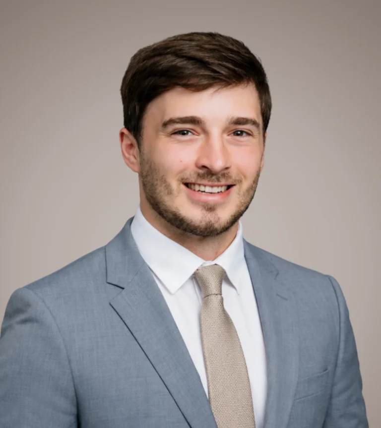 Evan Brewer headshot