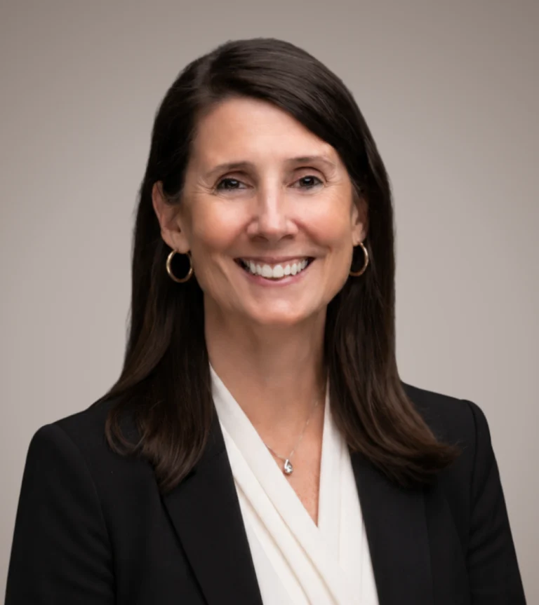 Kelly McCarthy headshot