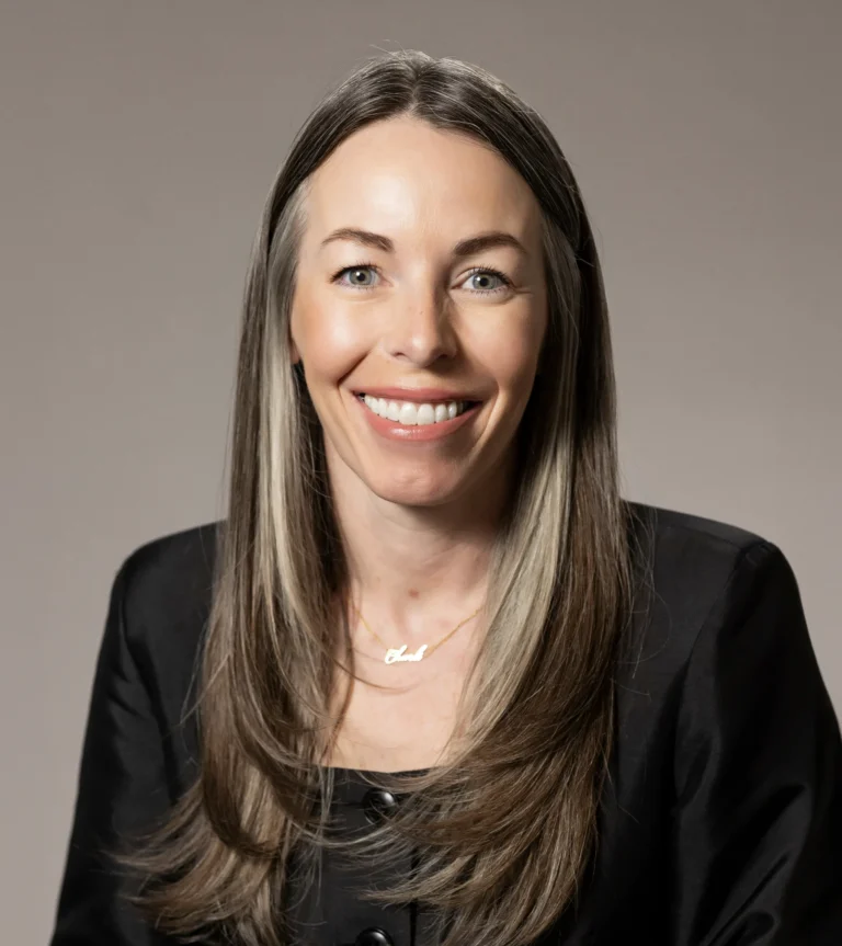 Kristi Kearney headshot