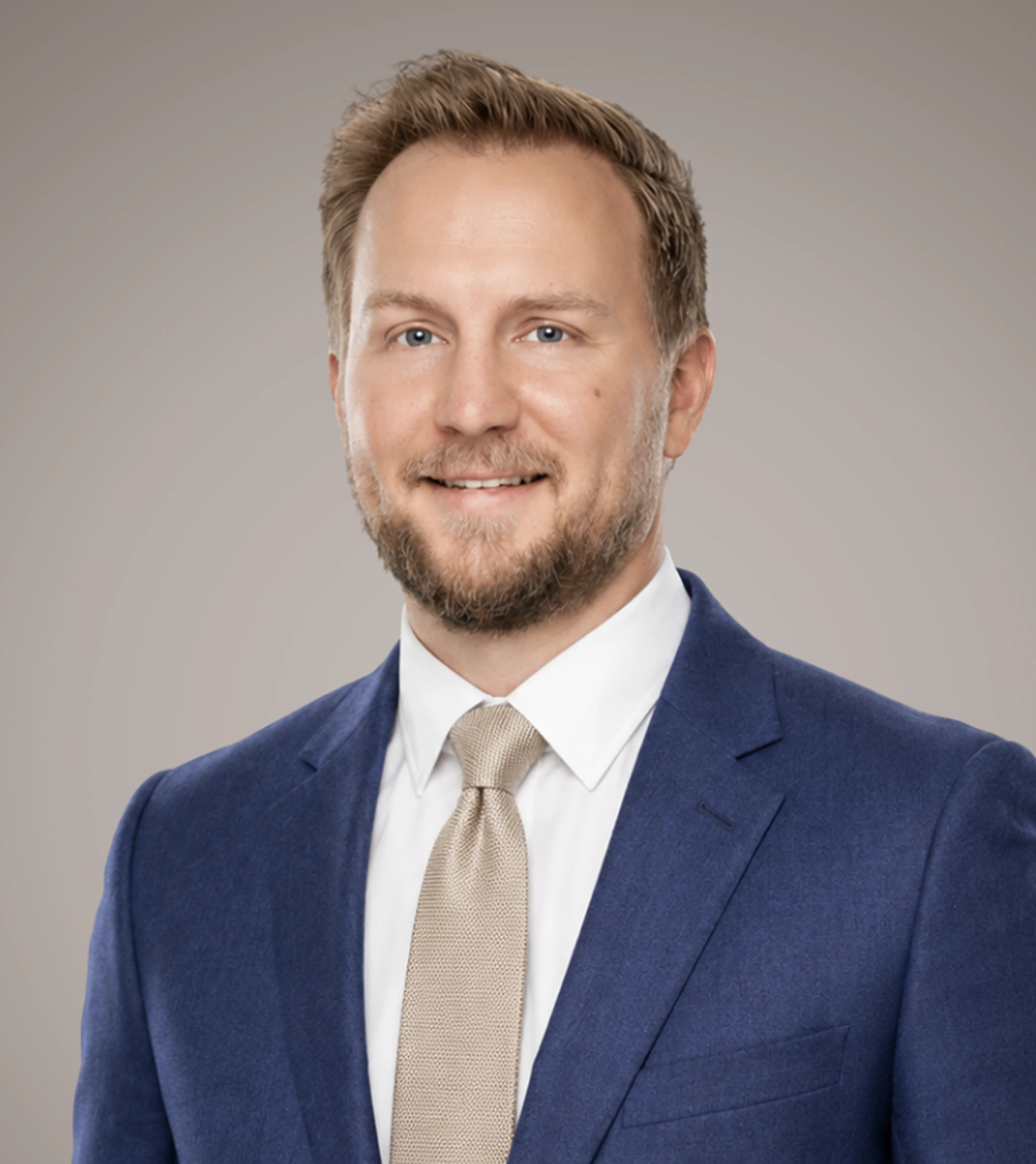 Portrait of Peter Ahrens