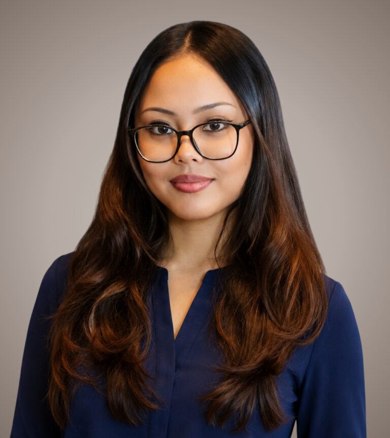 Deanna Sameshima headshot