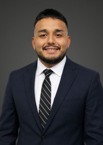 Nick Balandran Headshot